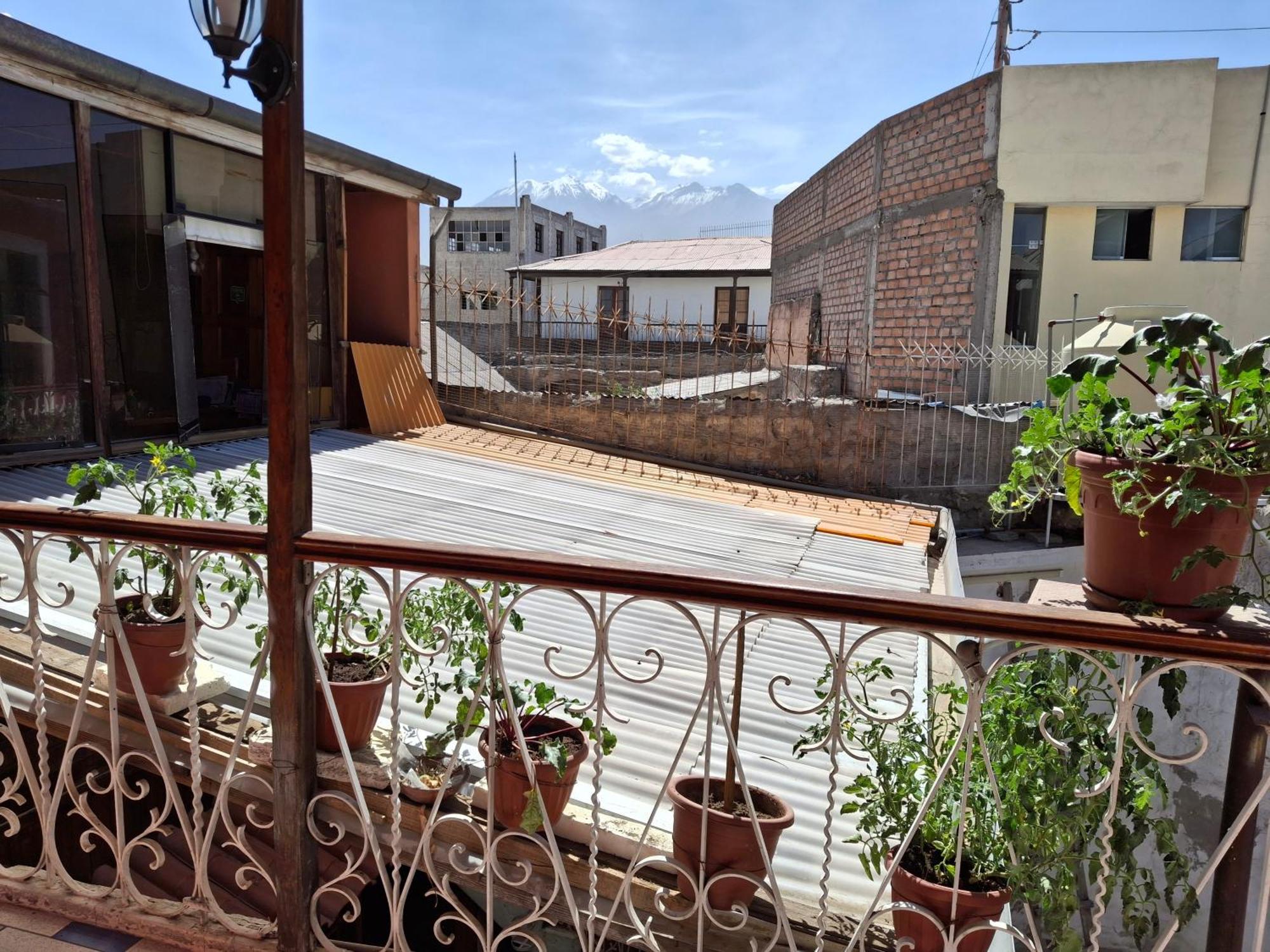 Hostal Lluvia De Oro Arequipa Exterior photo